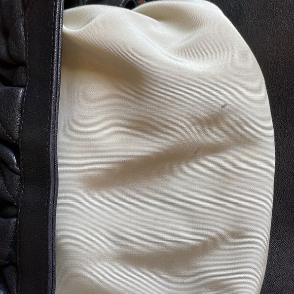 Authentic Chanel bag. Purchased in chanel boutique - Picture 10 of 12